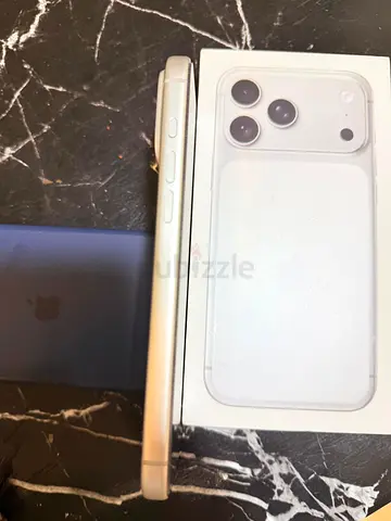 iPhone 17 pro Max 256 GB silver