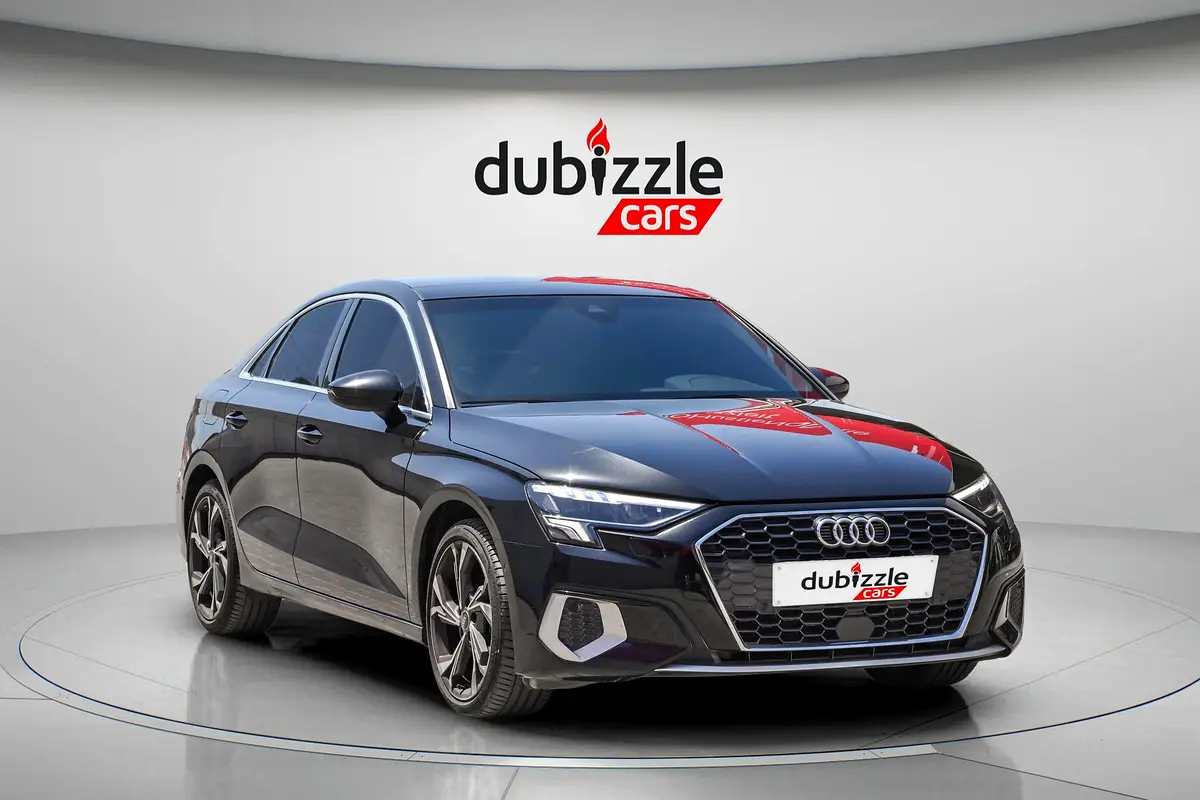 Audi A3 2023 — photo 1 of 17