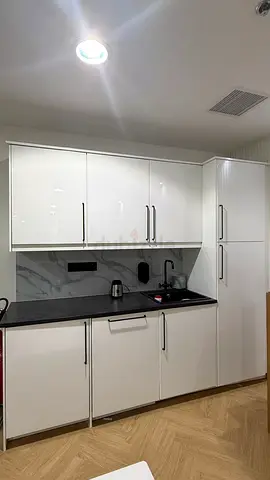 White Gloss Kitchen Cabinet Set with Built-in Fridge