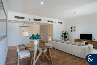 Square Layout | 2 Bedroom | Partial Sea