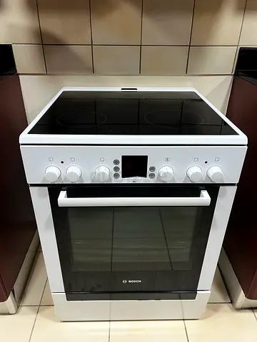 Bosch Electric Cooker with Ceramic Hob and Oven
