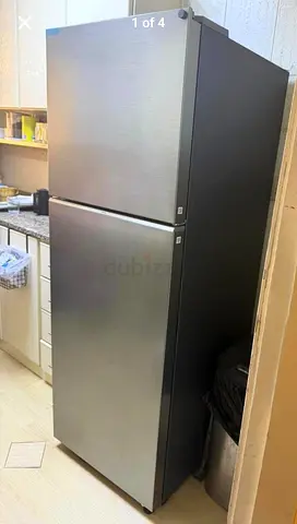 Used Samsung Top Freezer Refrigerator – Perfect Condition, Stainless Look