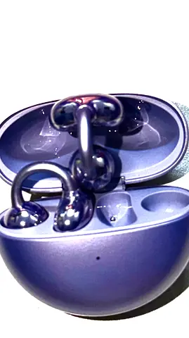 Used wireless in-ear earbuds with charging case - blue سماعات هواوي