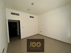 Opportunity for Annual Rent | 1 Bedroom Apartment + Free Month | Second Tenant | Prime Location | Pa