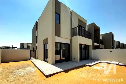 Single Row | 4 Bed Plus Maids | Brand New