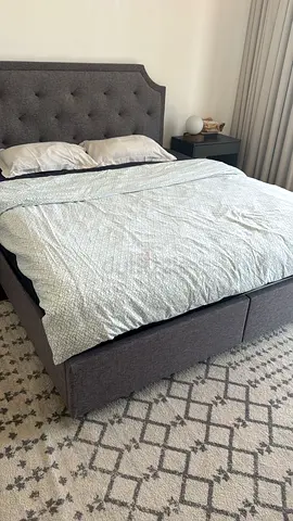 Bed and mattress