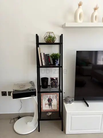 Black Metal Ladder Shelf / Leaning Bookcase - 4 Tiers