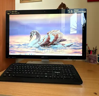 Lenovo 27” Touchscreen All-in-One PC | i7 | SSD | Wireless keyboard and mouse