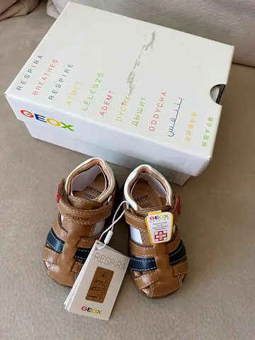 Geox baby sandals
