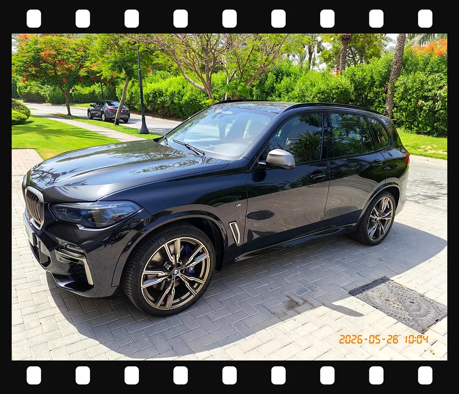 BMW X5 2022 — photo 1 of 5