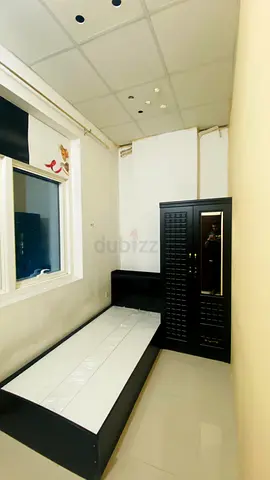 Partition for male or female near metro 1700