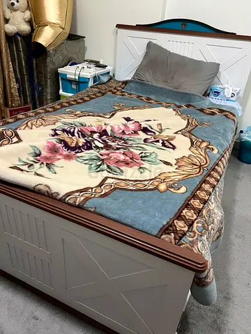 Bed Urgent sale