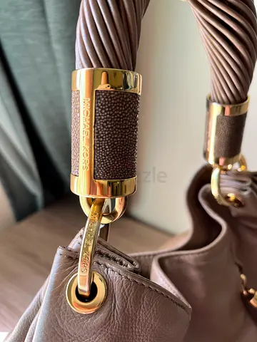 Michael Kors leather shoulder bag with gold hardware
