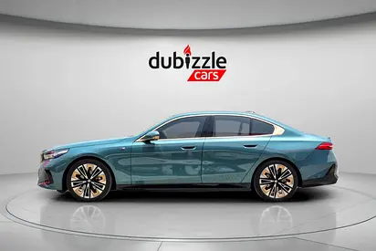 صورة مصغرة 5 لـ 2025 BMW 5-SERIES