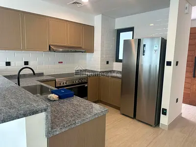 Spacious 5 Bed + Maid | Rare Plot | Santorini