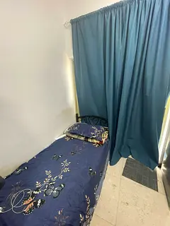 Bed Space In Family apartment