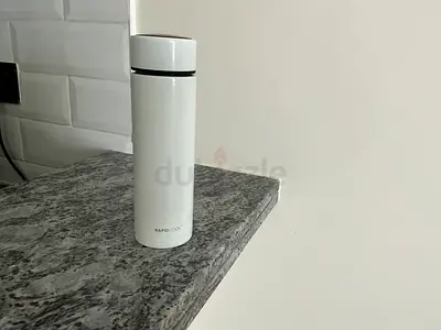 White stainless steel travel thermos flask - 500ml (good condition)
