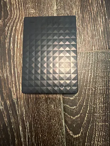 Seagate Expansion 1TB Portable External Hard Drive USB 3.0