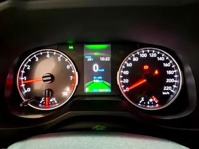 صورة 13 لـ 2023 Toyota RAV 4