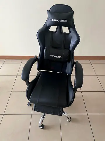 GTPLAYER Black Gaming/Office Chair with Footrest - Very Good Condition
