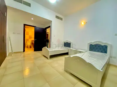 Twin sharing bedspace available in Master bedroom