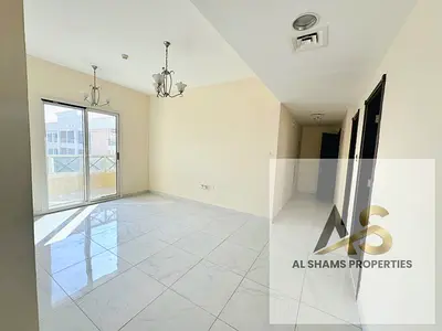 Meantnnce Free ! Gorgeous 2bhk ! Free Parking
