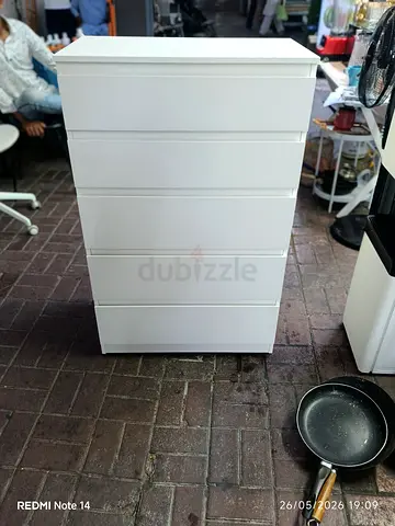 White 5-Drawer Chest of Drawers - Good Condition