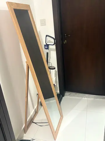 Tall mirror