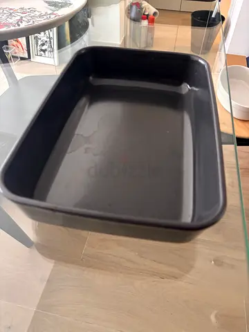 Non-stick Rectangular Baking Pan - Good Condition for oven