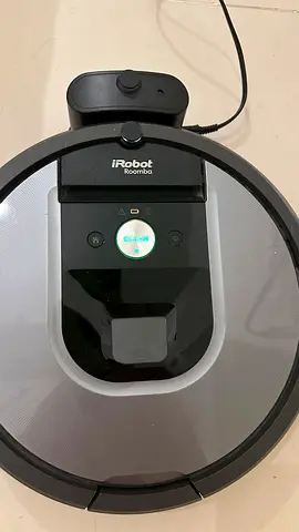 iRobot Roomba Robot Vacuum with Charging Base