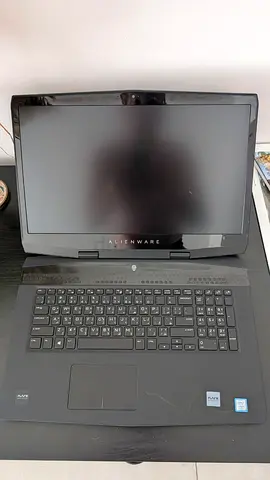 Alienware m17 17-inch i7 Gaming Laptop for Parts Repair
