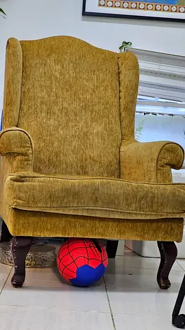 Free Sofa