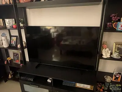 Samsung 50-55 inch Smart LED TV in good working condition