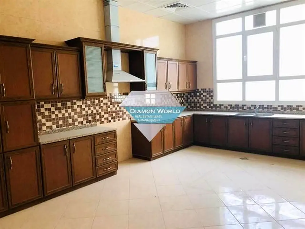 SPECIOUS 4 BED ROOM VILLA 140K AT MOHAMMED BIN ZAYED CITY