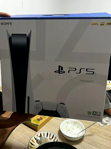 PlayStation 5 (PS5) Console - Slightly use with Box