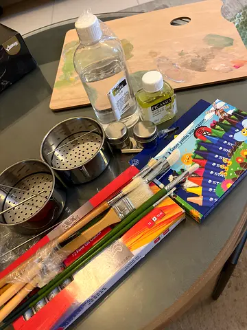 Oil paint set ,Art and Craft Set — Paints, Brushes, Canvases and Accessories (one time used)