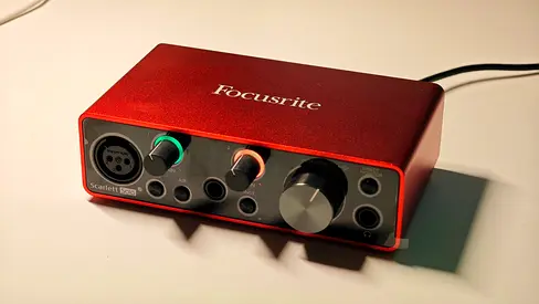 Scarlett Solo 3rd gen - USB Audio interface BRAND NEW STATE