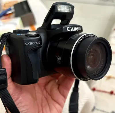 Canon Power shot SX500 Camera