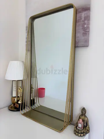 Stunning gold mirror for sale - open to offers
