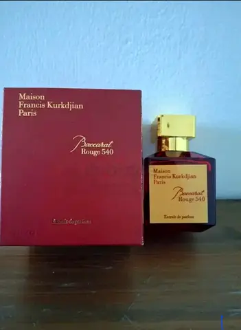 Baccarat Rouge 540 Extrait de Parfum 70 ml Pickup in dubai can send more photos upon request