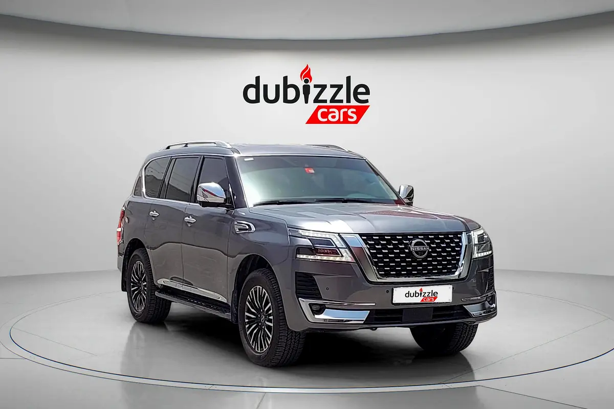 Nissan Patrol 2022 — photo 1 of 17