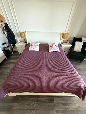 White Wooden Double Bed with Headboard and Matching Nightstands, including matching dresser