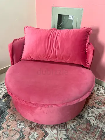 Large Pink Velvet Round Lounge Chair with Cushion