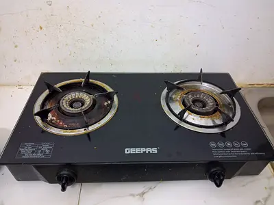 Geepas 2-Burner Glass Top Gas Stove - Used