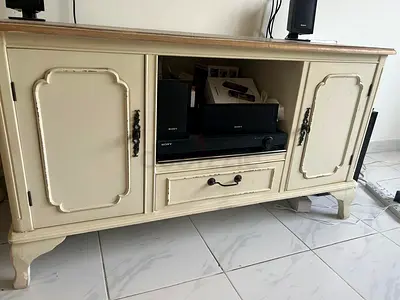 cream wooden entertainment TV cabinet - 2-door with centre shelf