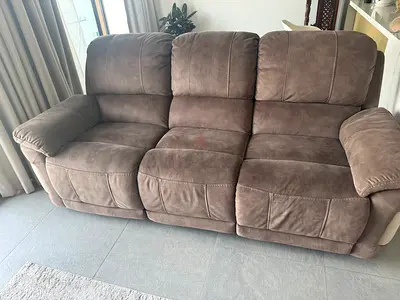 Recliner sofa