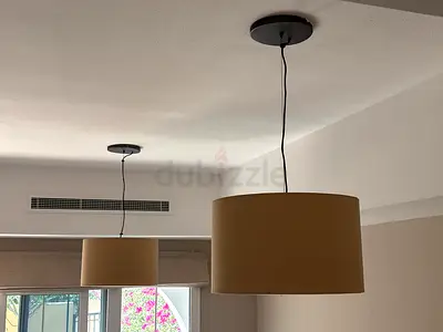 5 ceiling lamps 4 beige / 1 black