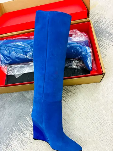 Women’s mid-season boots made from genuine suede. Not fabric. Excellent condition