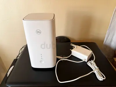 5G Home Router / Gateway with Power Adapter