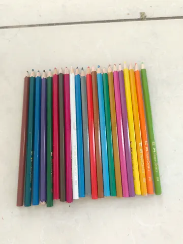 22 Colour Pencil